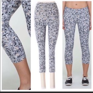 Lululemon wunder under crops